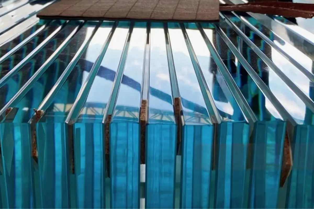 Glass Maintenance